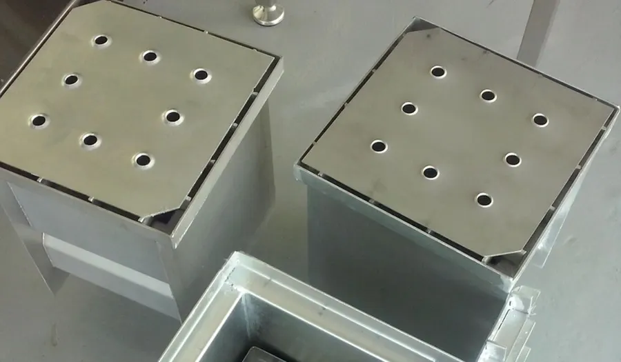 Coladeras con sello hidráulico, fabricado por MEKANEX